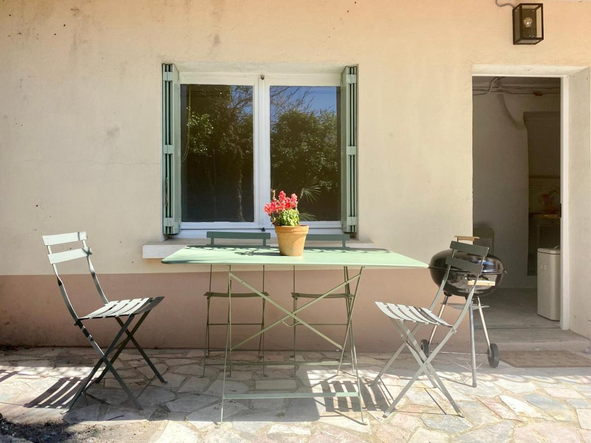 Gite Le Palmier - Perfectly Located Cosy Studio With Private Garden Puissalicon Kültér fotó