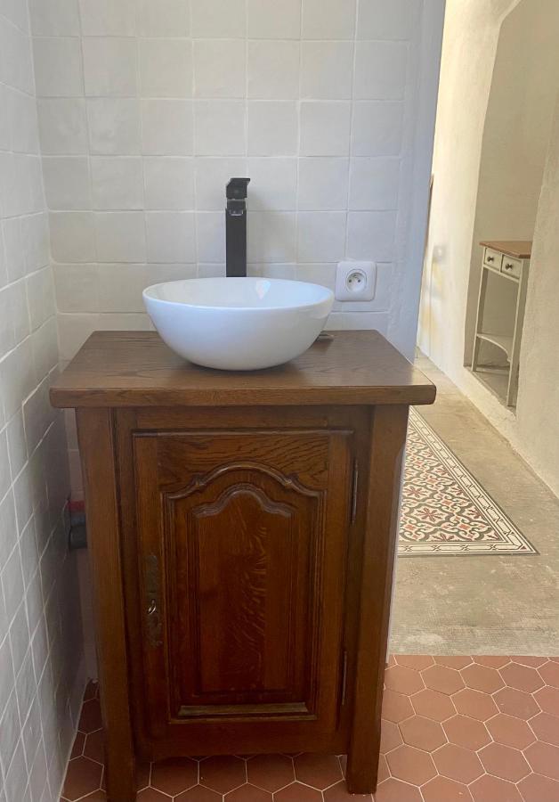 Gite Le Palmier - Perfectly Located Cosy Studio With Private Garden Puissalicon Kültér fotó